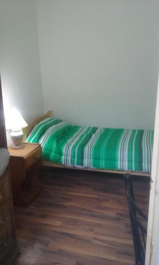 בואנוס איירס Habitac Indiv Casa De Familia, Flores מראה חיצוני תמונה